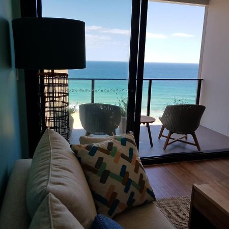 Arena Luxury Beachfront Apartment Newcastle Exterior photo