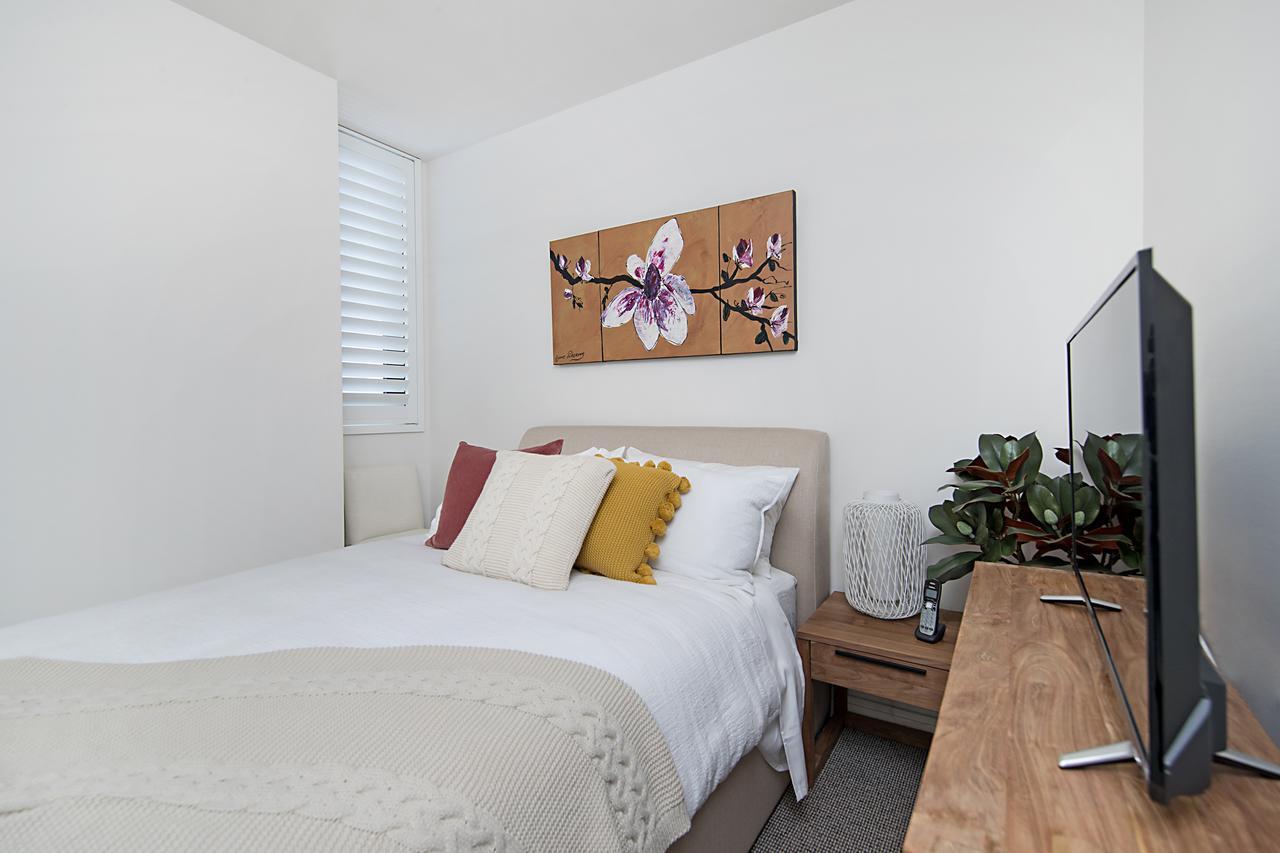 Arena Luxury Beachfront Apartment Newcastle Exterior photo