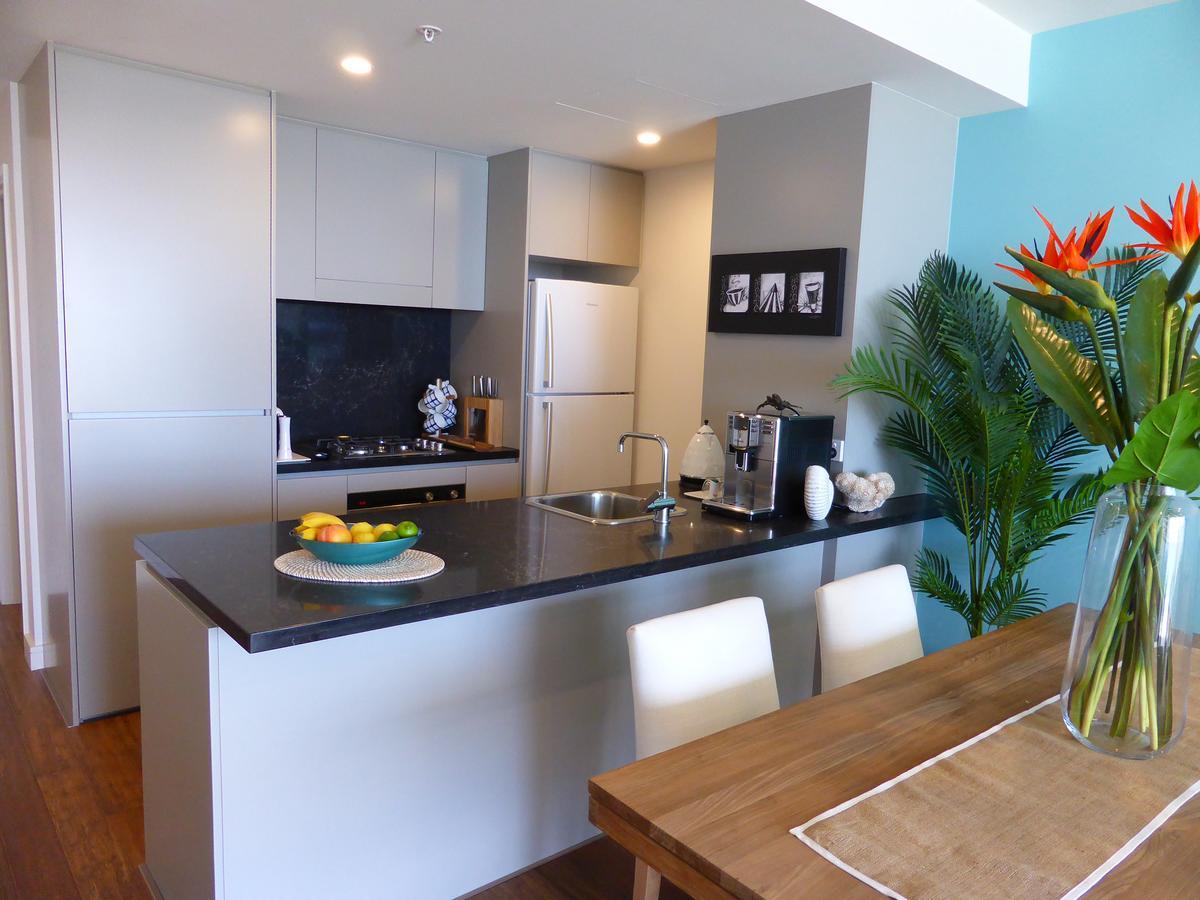 Arena Luxury Beachfront Apartment Newcastle Exterior photo